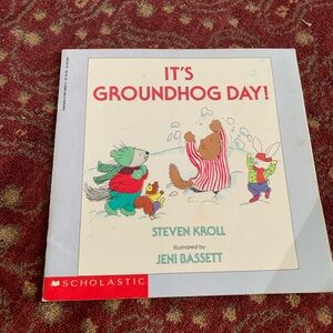 Scholastic 'It's Groundhog Day!' Book
